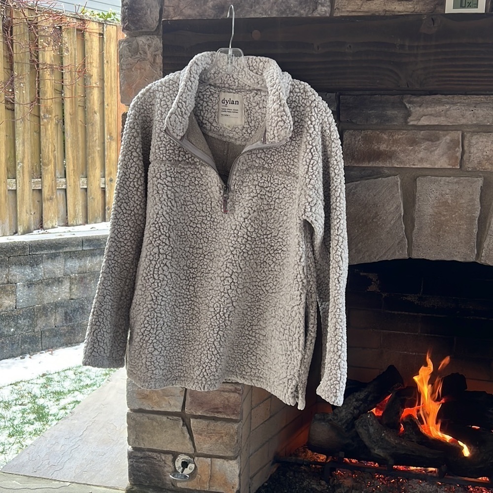 Dylan Sherpa Stadium Pullover Frosted Tips - Picture 5 of 9